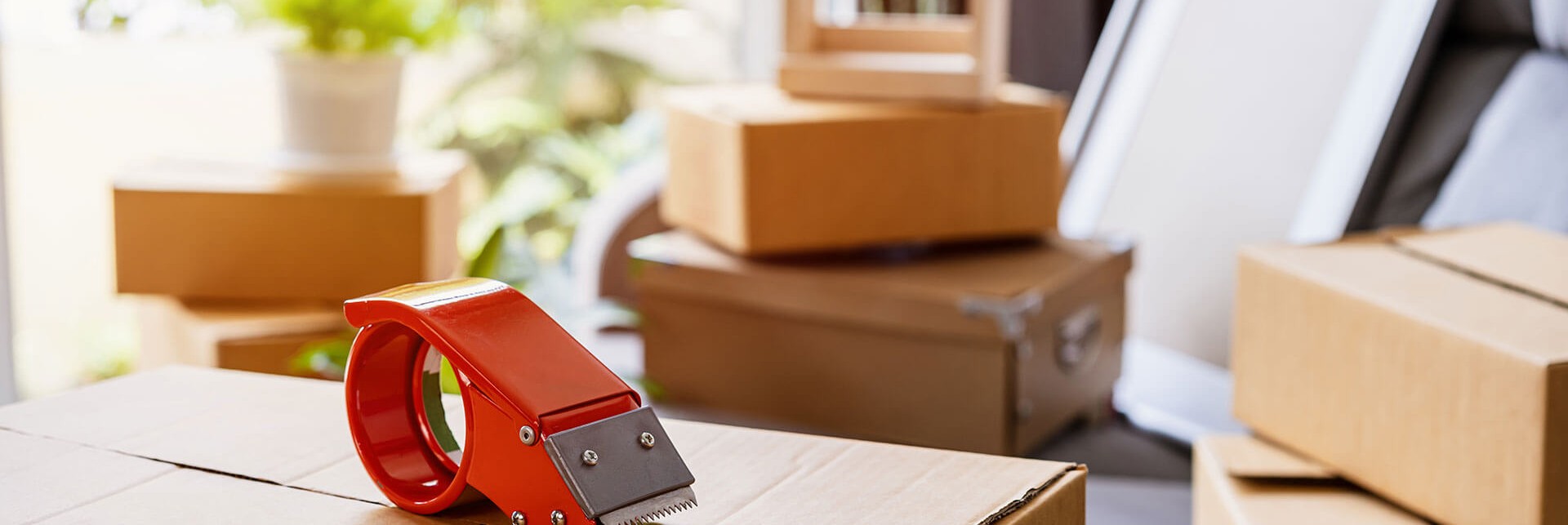 Umzüge König - Möbeleinlagerungen in Köln, Rheinland und Erftkreis