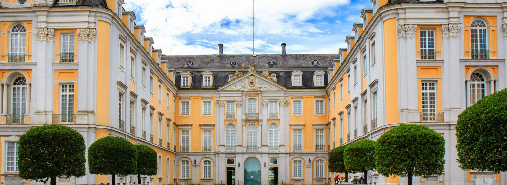 Umzugsunternehmen Brühl – sicher umziehen mit 10+ Jahren Erfahrung