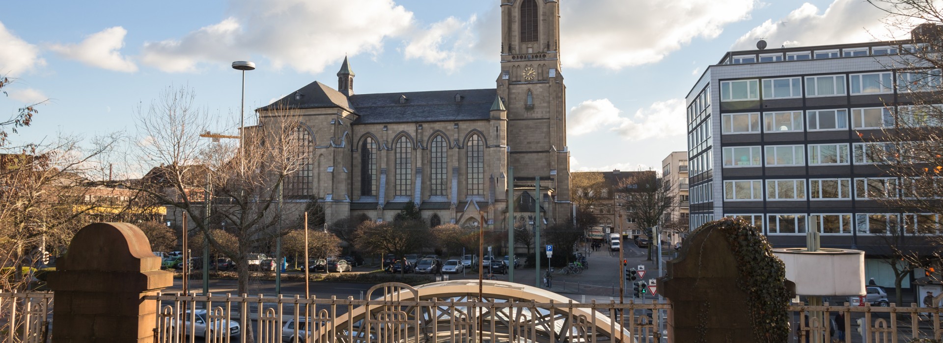 Umzugsunternehmen Neuss – Umzug mit 10+ Jahren Erfahrung