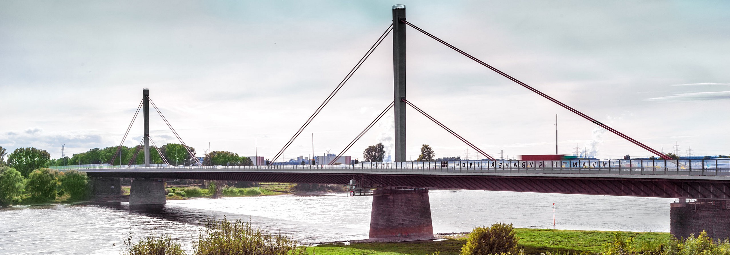 Symbolbild | Leverkusen - König Umzüge - Ihr Profi für Umzüge aller Art im Rheinland, dem Rhein-Erftkreis, Köln und Köln-Umland